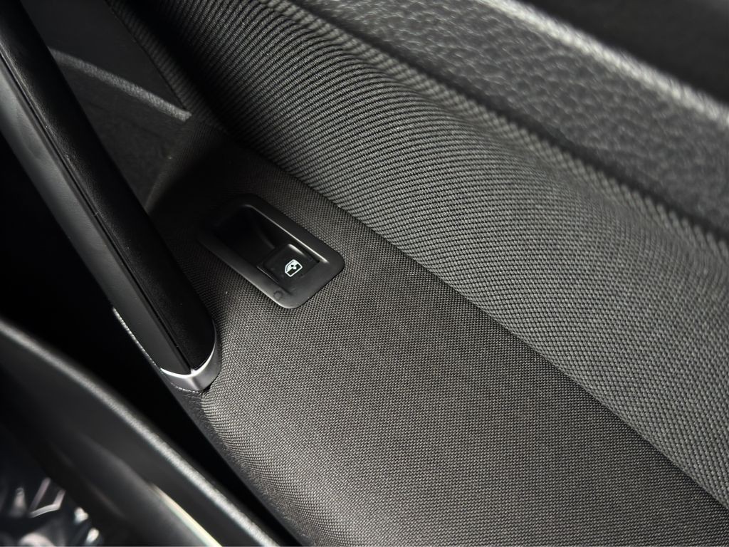 2020 Volkswagen GTI Image 15