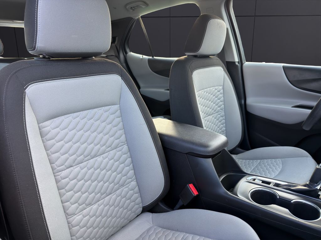 2018 Chevrolet Equinox Image 14
