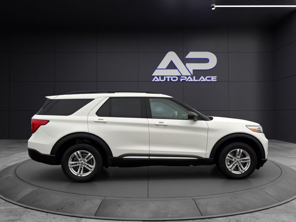 2020 Ford Explorer Image 8
