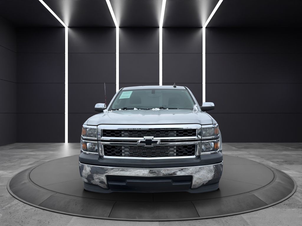 2015 Chevrolet Silverado 1500 Image 2