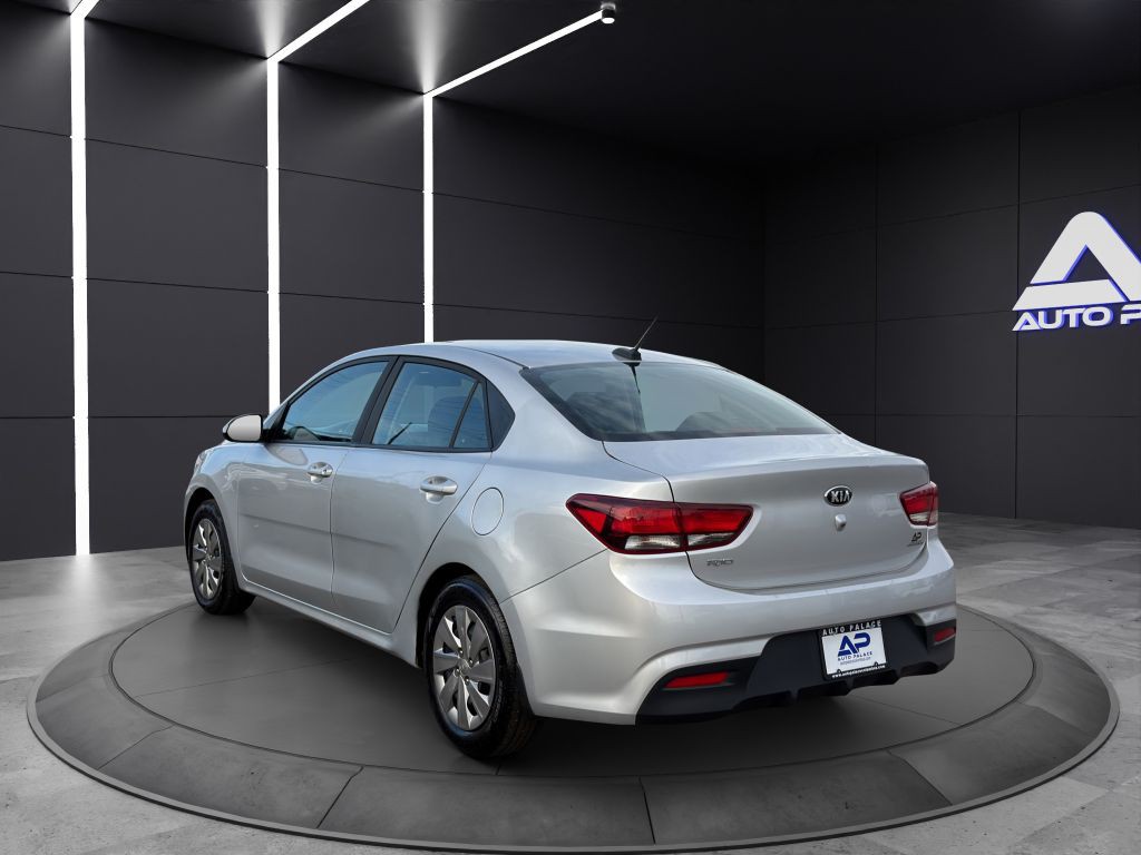 2018 Kia Rio Image 4