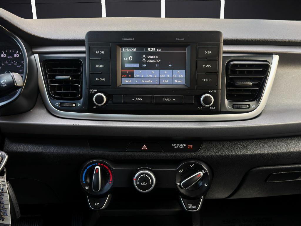 2018 Kia Rio Image 18