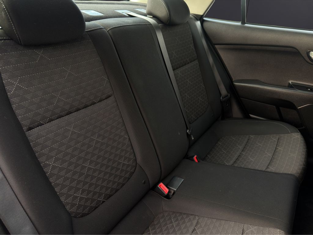 2018 Kia Rio Image 20