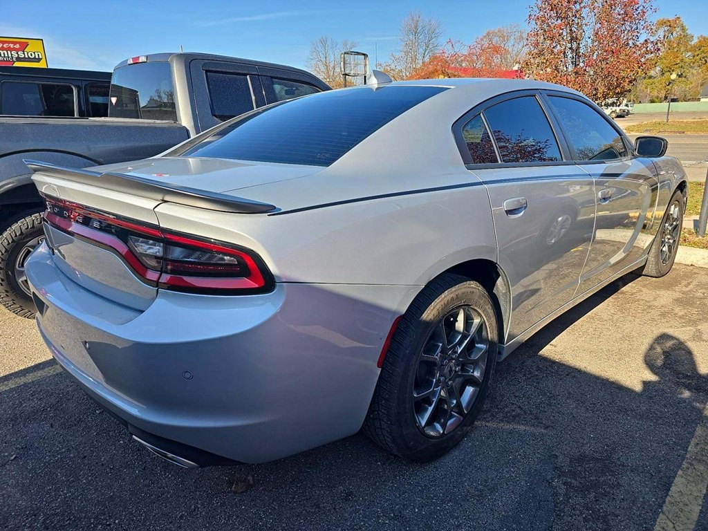 2019 Dodge Charger Image 2