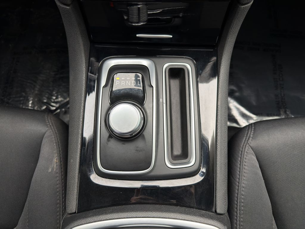 2023 Chrysler 300 Image 19