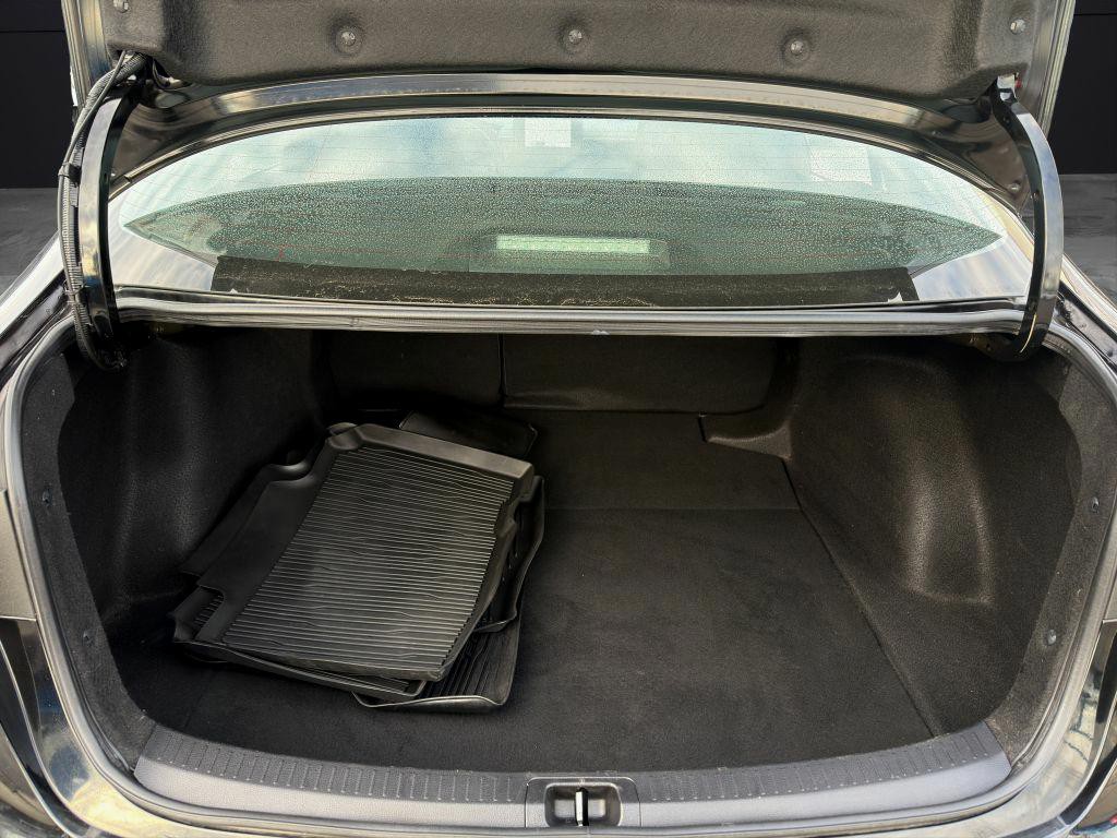 2023 Toyota Corolla Image 22