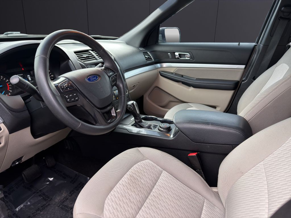 2019 Ford Explorer Image 12