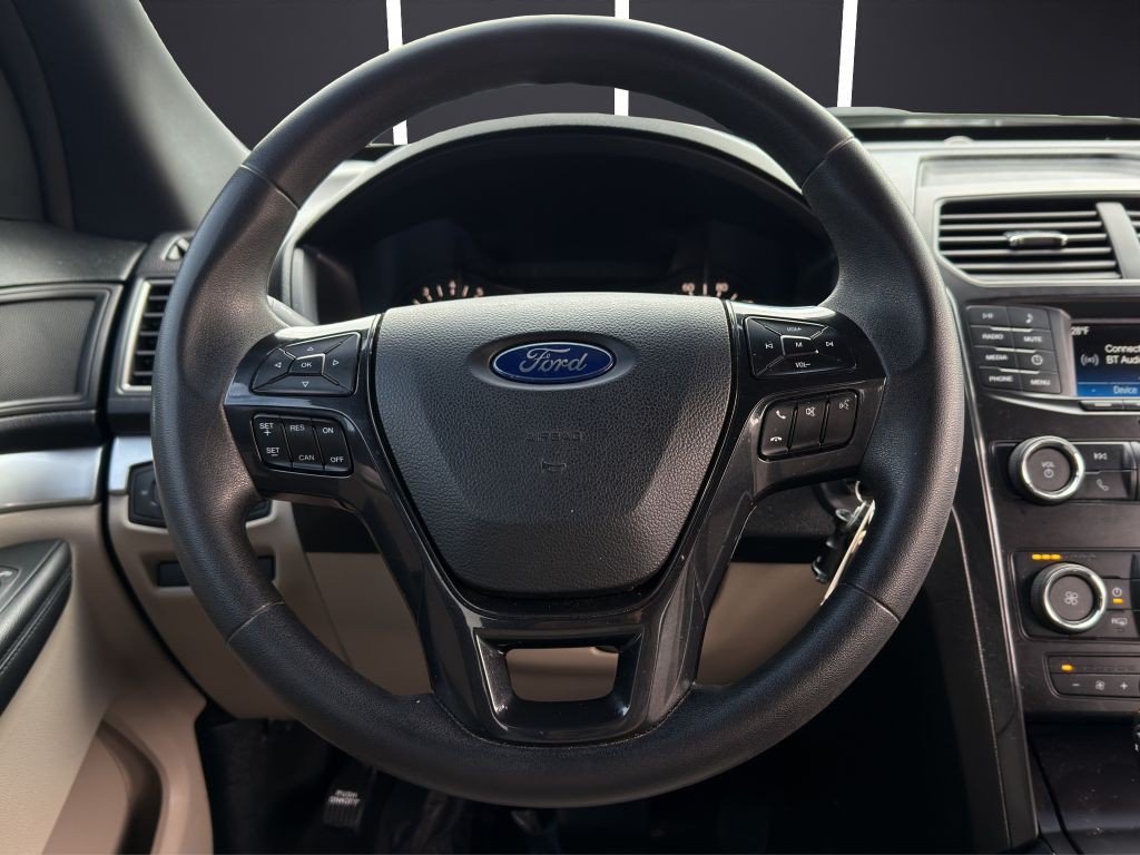 2019 Ford Explorer Image 16