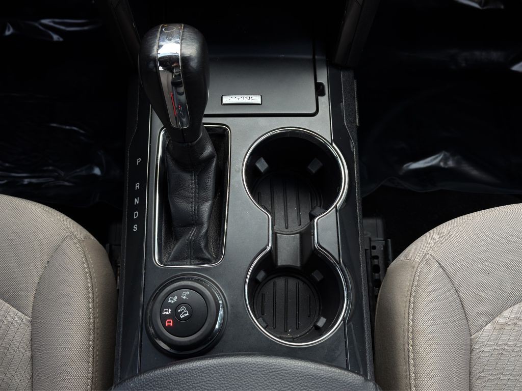 2019 Ford Explorer Image 19