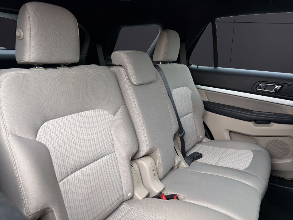 2019 Ford Explorer Image 20