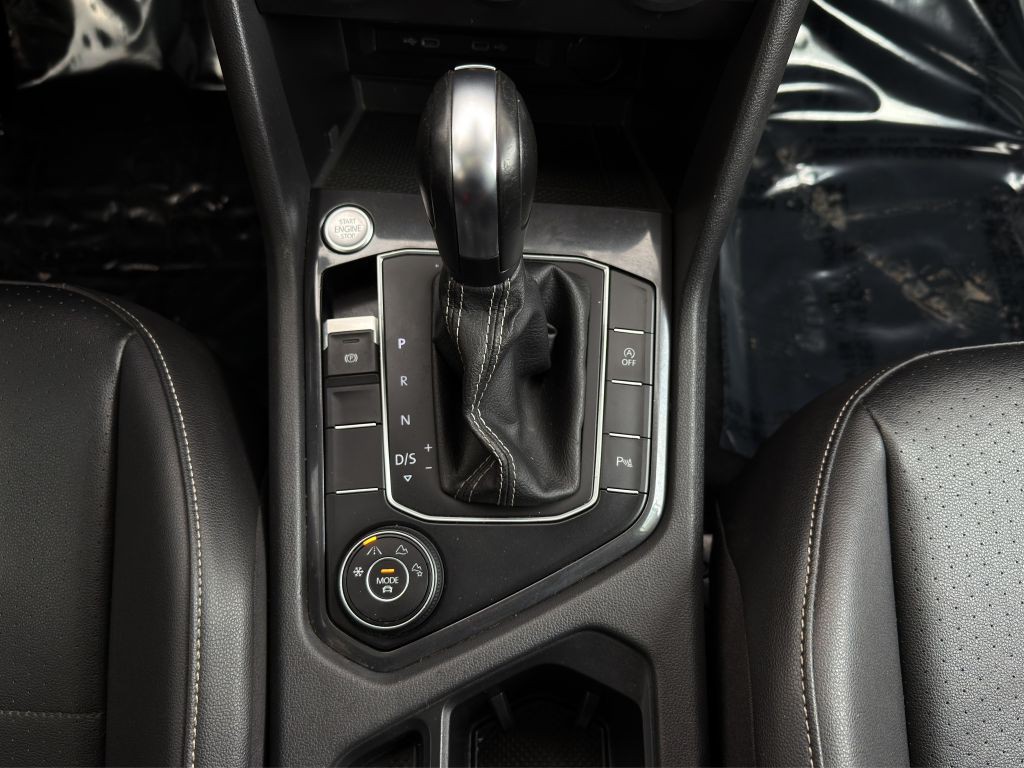 2021 Volkswagen Tiguan Image 19