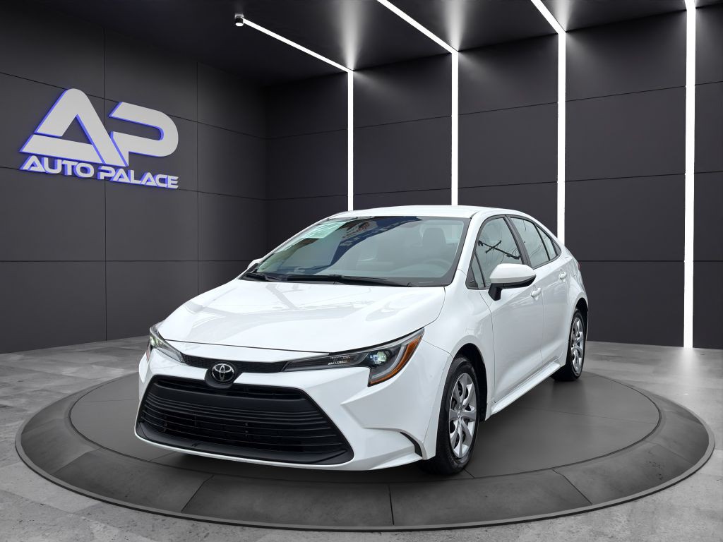 2024 Toyota Corolla Image 1