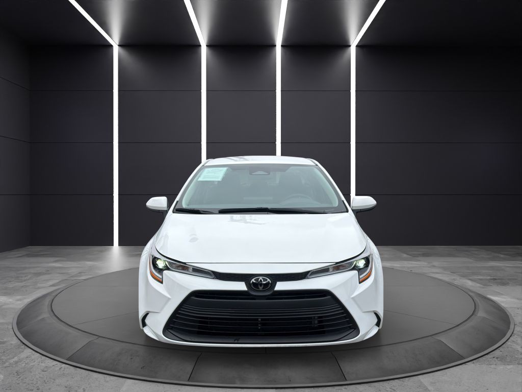 2024 Toyota Corolla Image 2