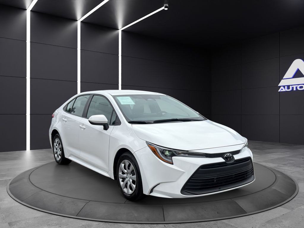 2024 Toyota Corolla Image 3