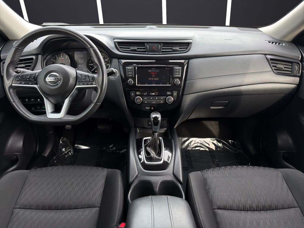 2020 Nissan Rogue Image 13