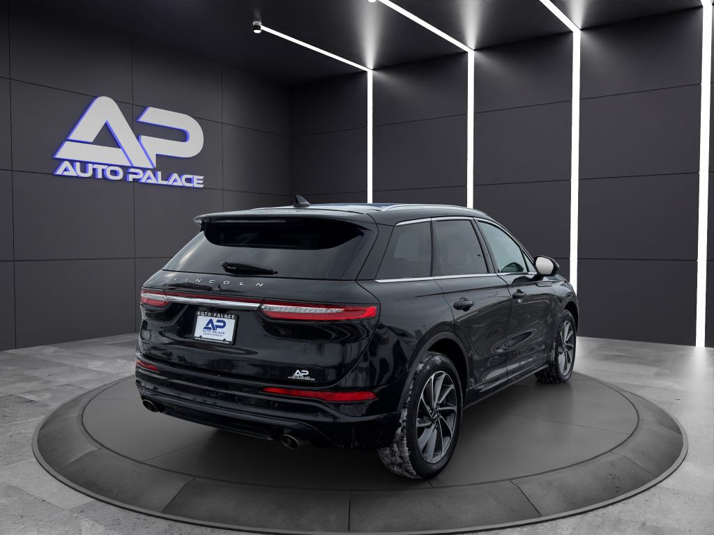 2022 Lincoln Corsair Image 6