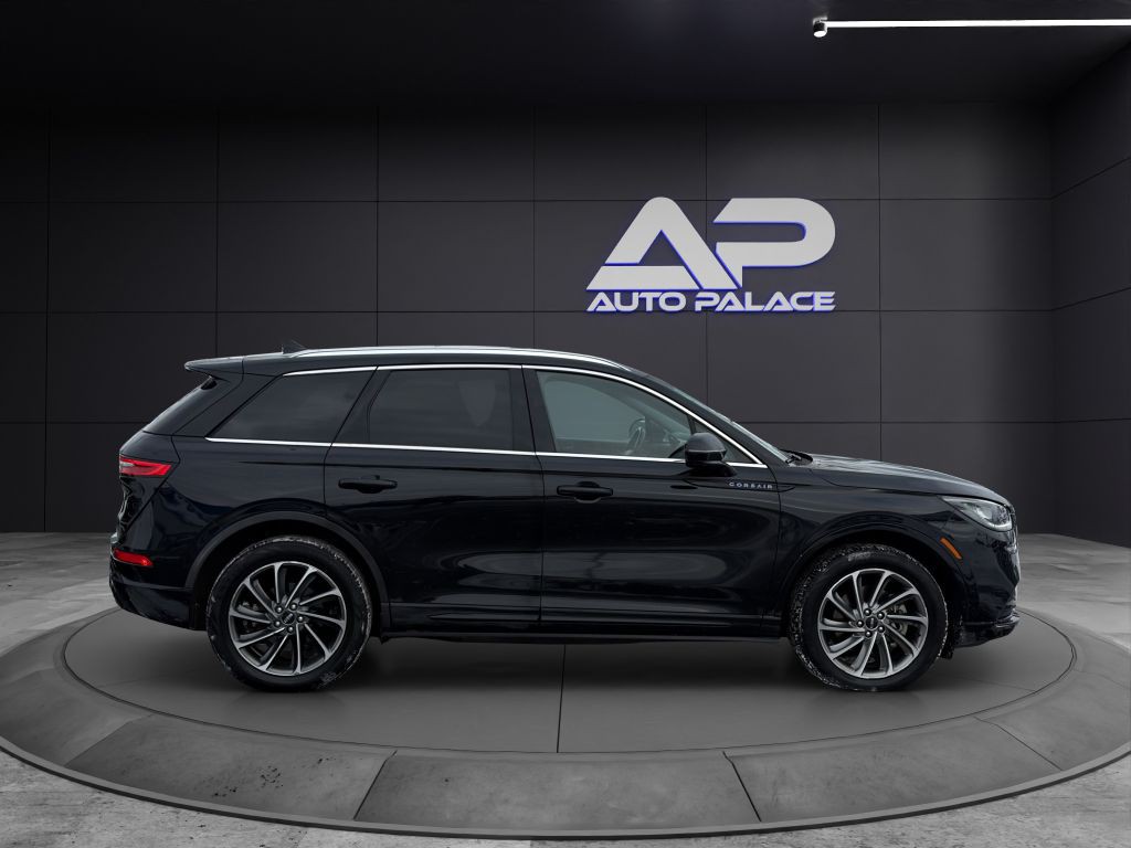 2022 Lincoln Corsair Image 8