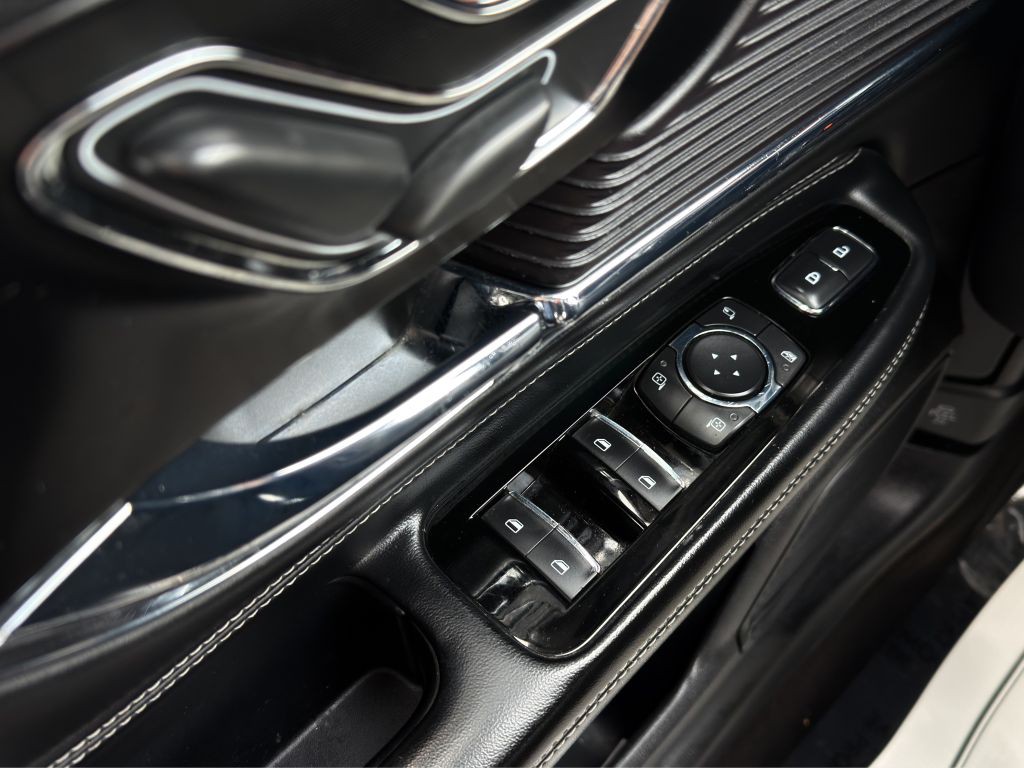 2022 Lincoln Corsair Image 11