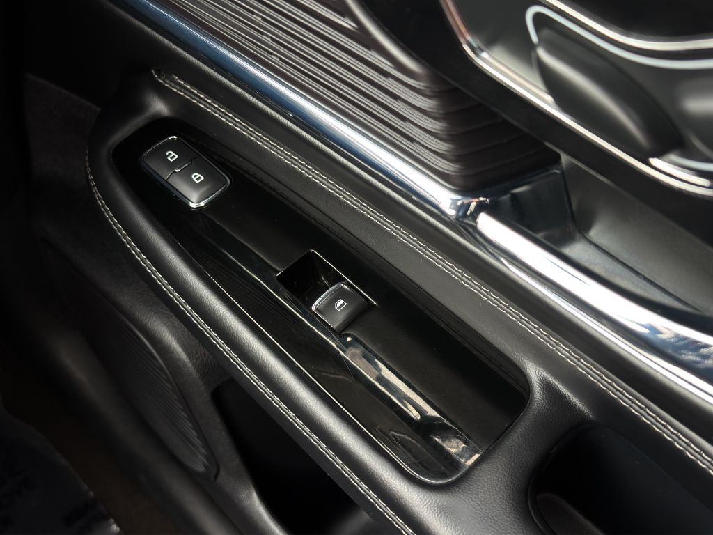 2022 Lincoln Corsair Image 15