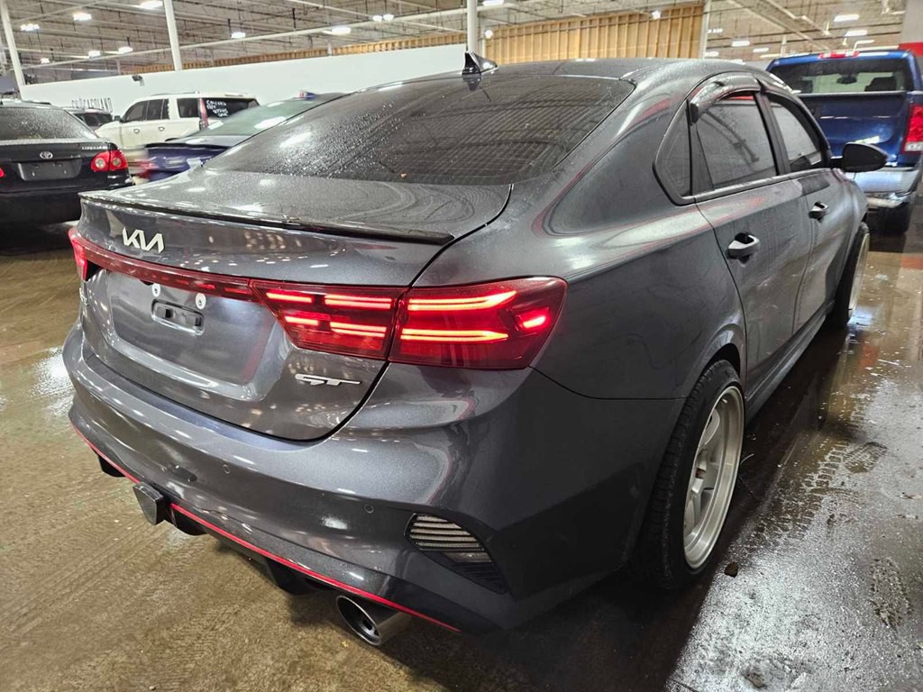 2023 Kia Forte Image 2