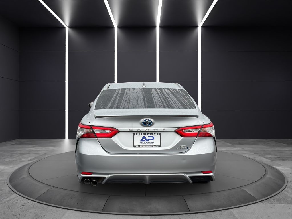 2020 Toyota Camry Image 5