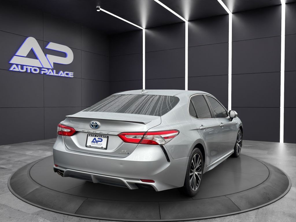 2020 Toyota Camry Image 6