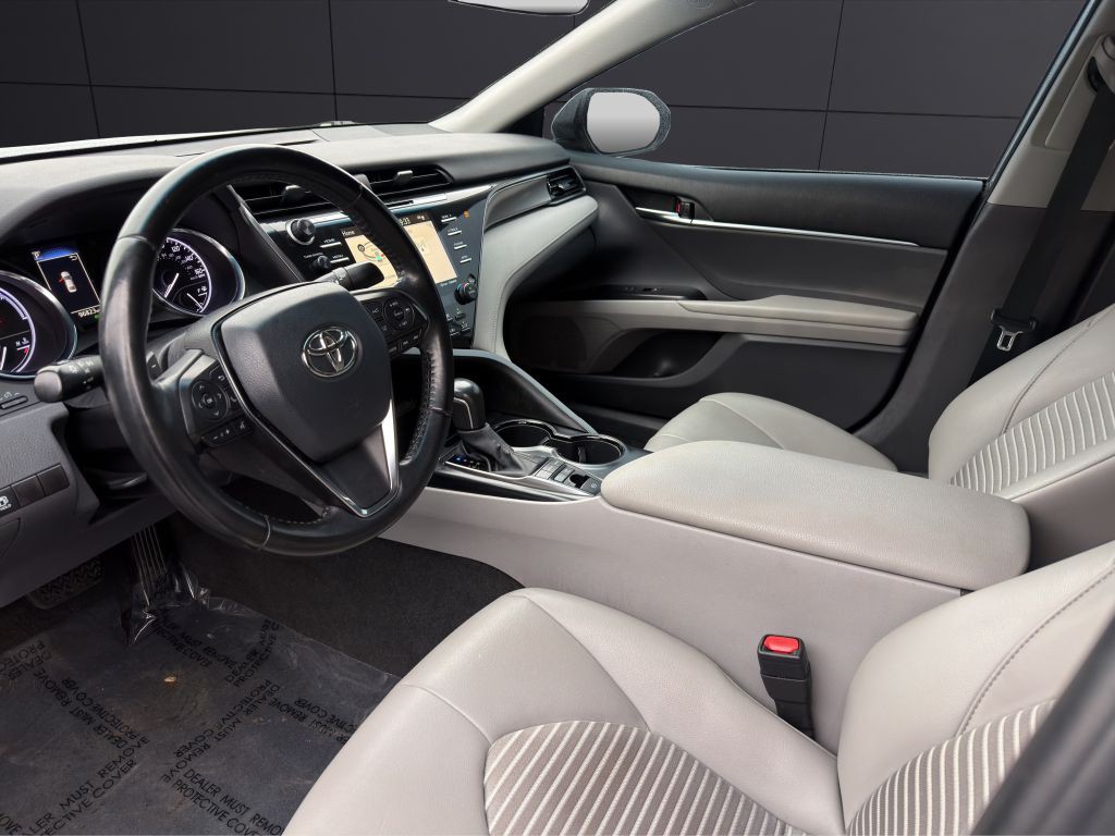 2020 Toyota Camry Image 12