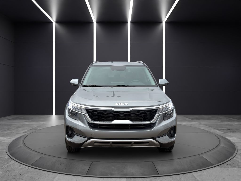 2023 Kia Seltos Image 2