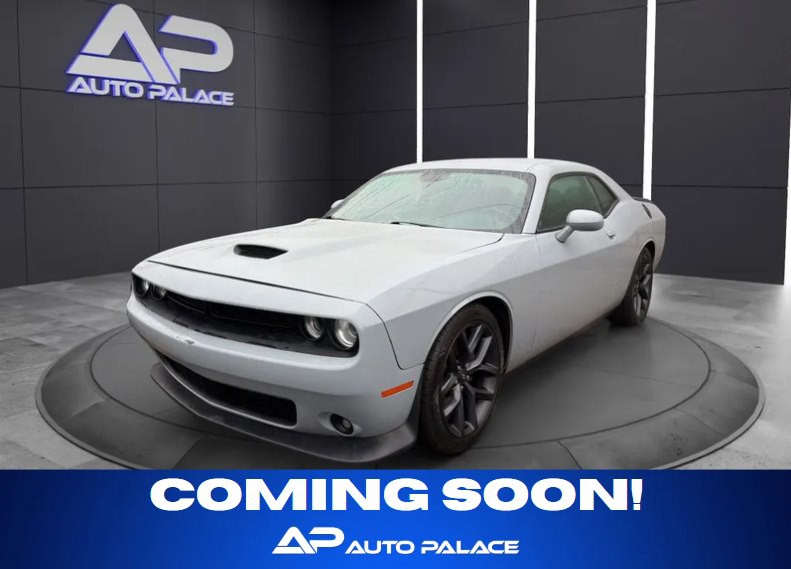 2021 Dodge Challenger Image 1