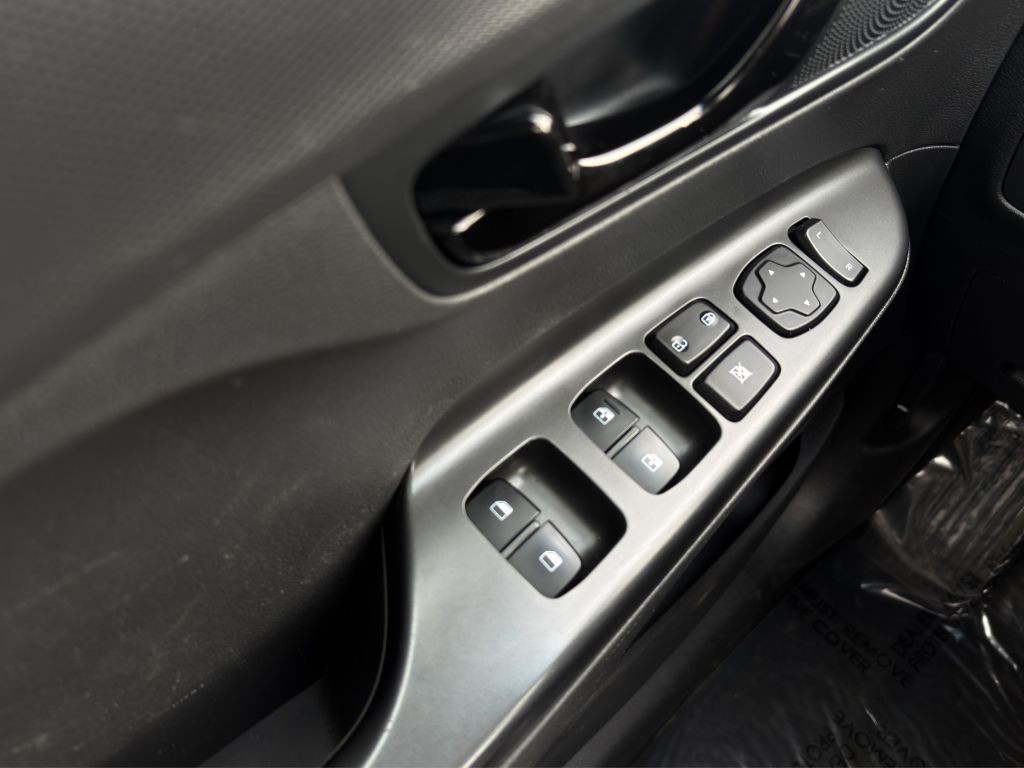 2021 Hyundai Kona Image 11