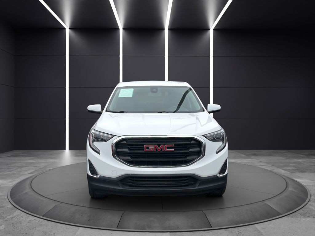 2020 GMC Terrain Image 2