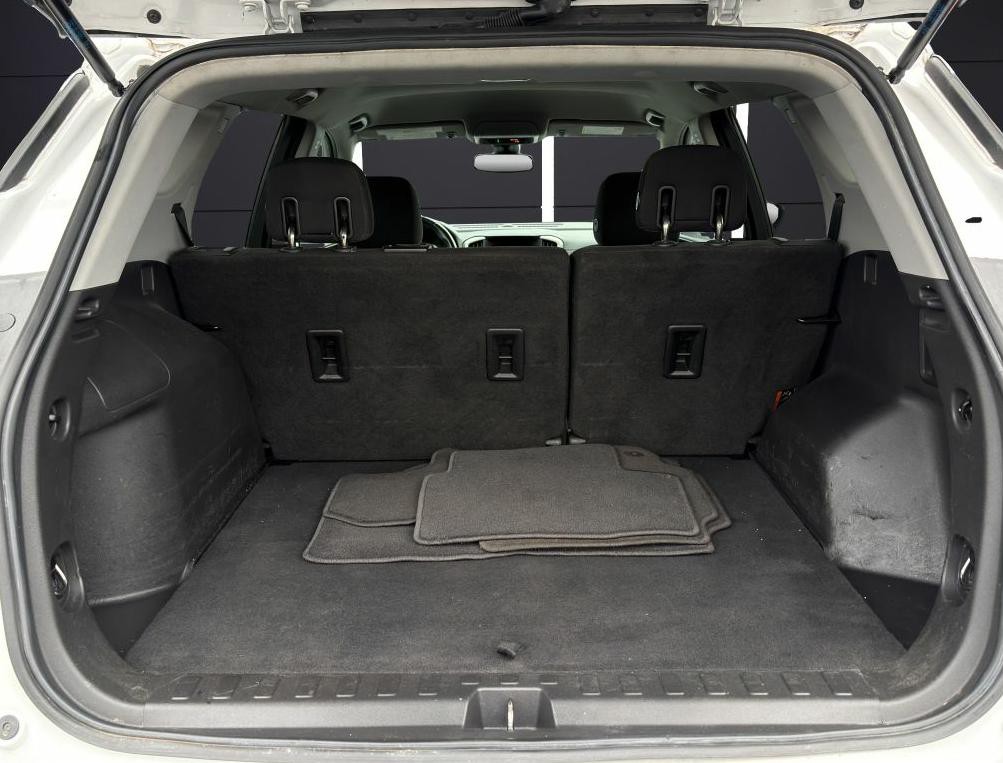 2020 GMC Terrain Image 22