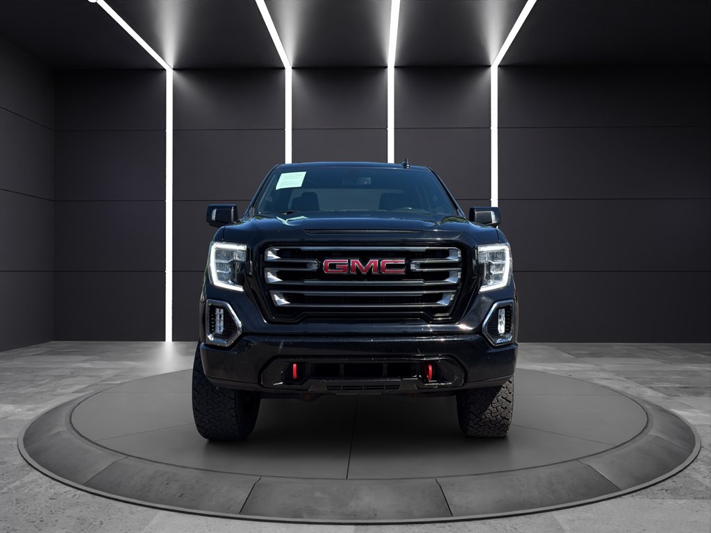 2021 GMC Sierra Image 2