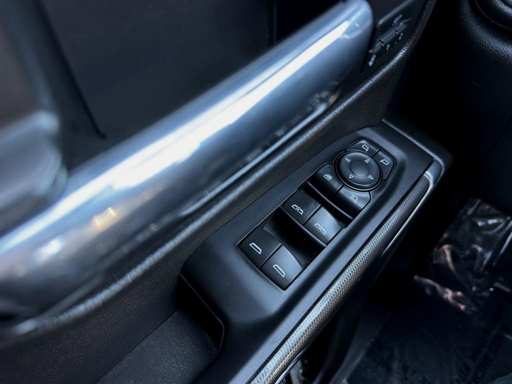 2021 GMC Sierra Image 9