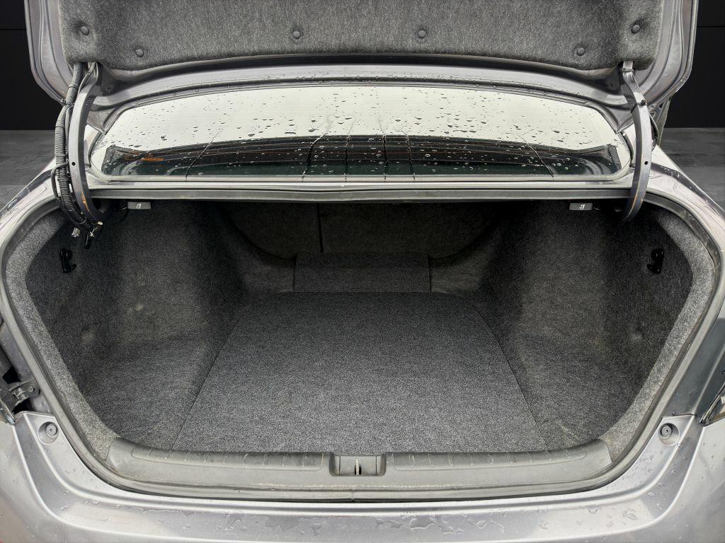 2019 Honda Accord Image 17