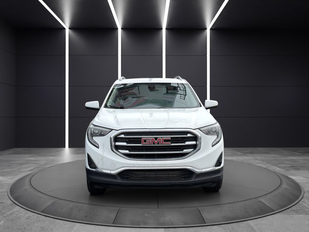 2020 GMC Terrain Image 2