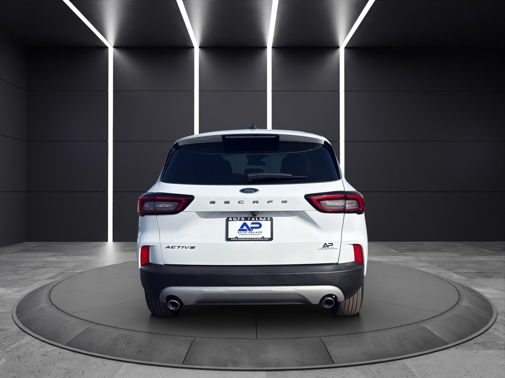 2024 Ford Escape Image 5