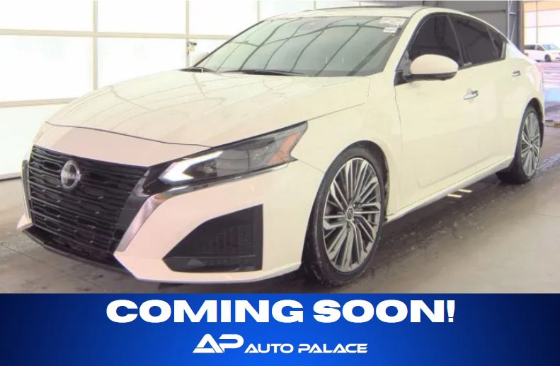 2023 Nissan Altima Image 1