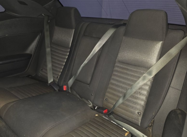 2013 Dodge Challenger Image 6