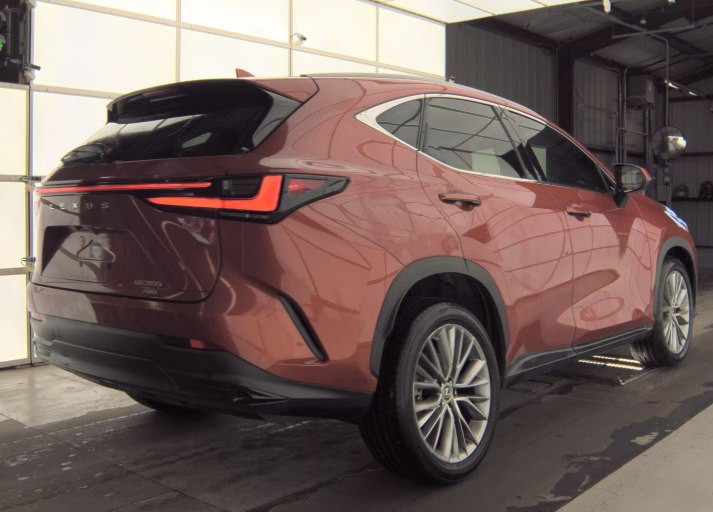 2023 Lexus NX Image 2
