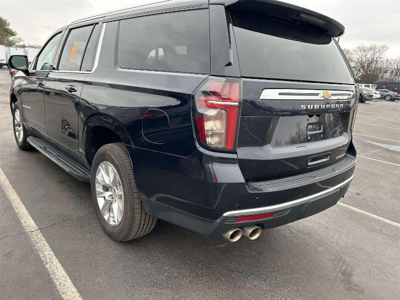 2023 Chevrolet Suburban Image 2