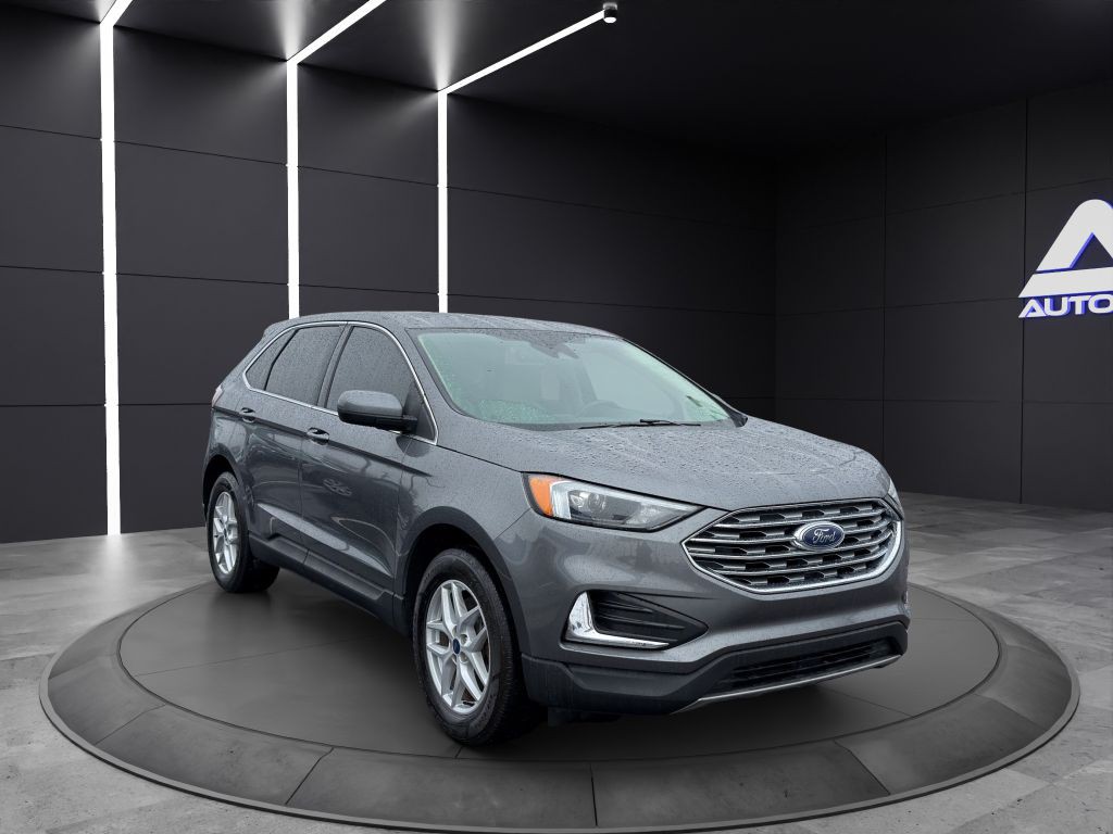 2022 Ford Edge Image 3