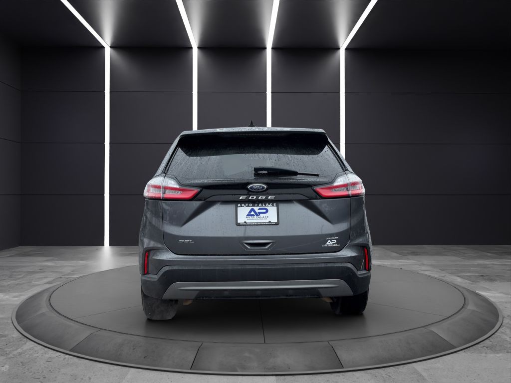 2022 Ford Edge Image 5