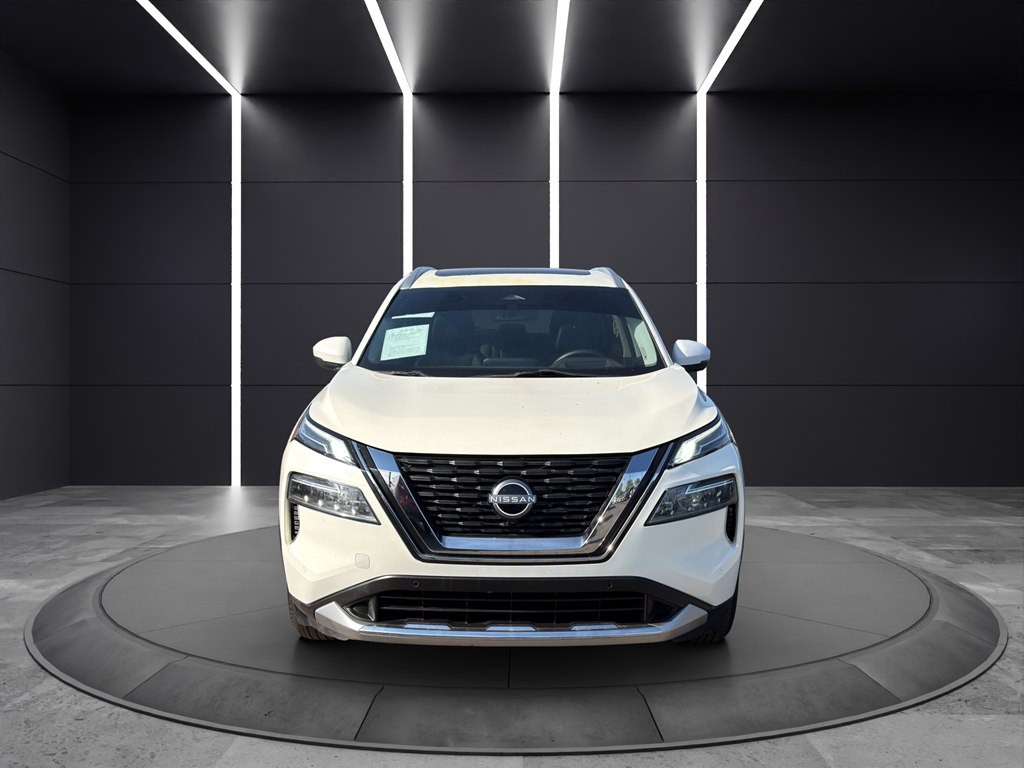 2023 Nissan Rogue Image 2