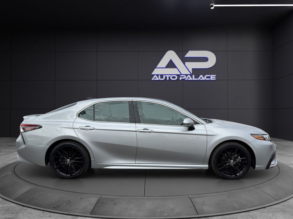 2021 Toyota Camry Image 8