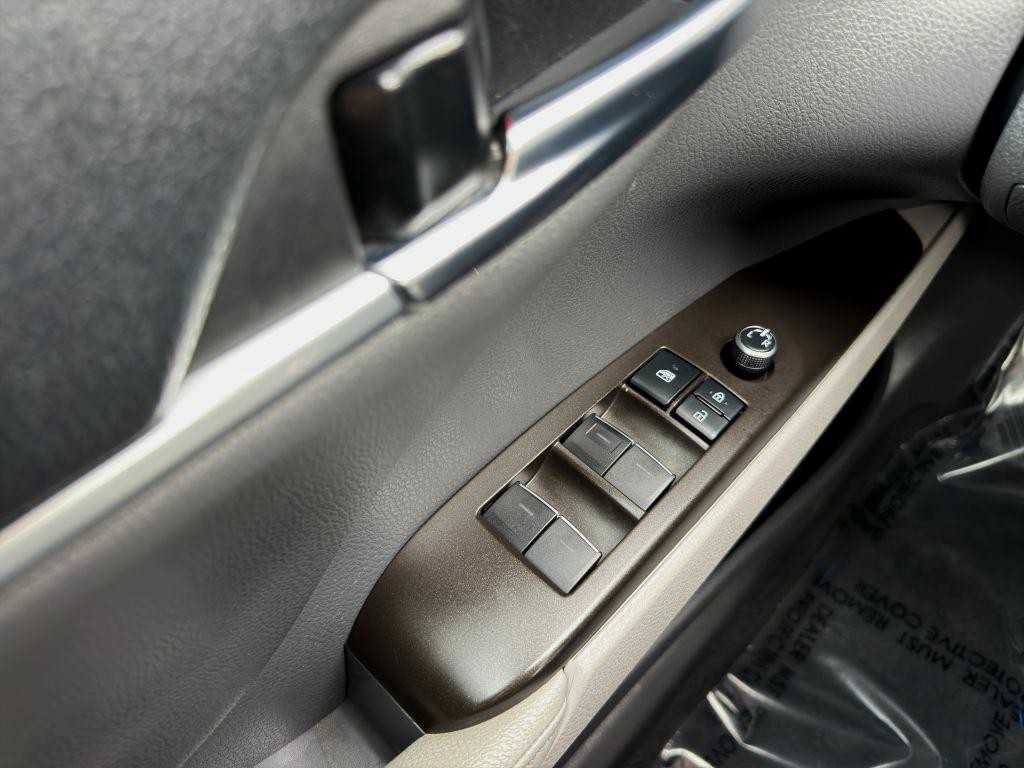 2021 Toyota Camry Image 11