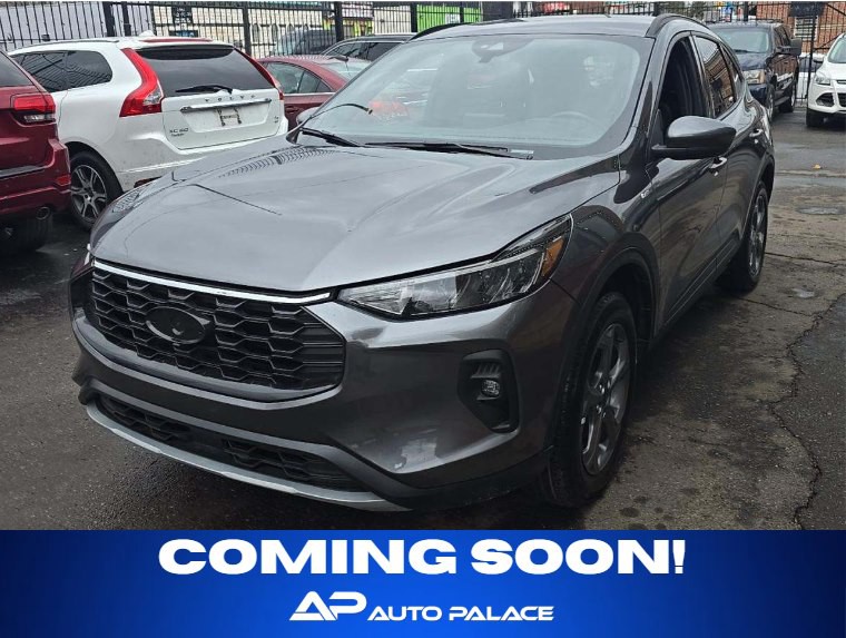 2025 Ford Escape Image 1
