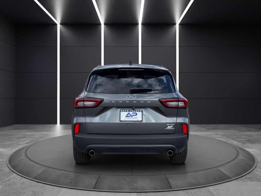 2025 Ford Escape Image 5