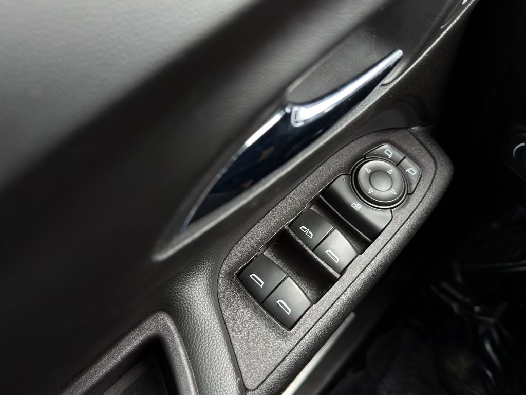 2020 Chevrolet Equinox Image 11