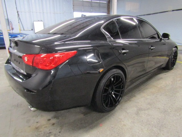 2017 INFINITI Q50 Image 2